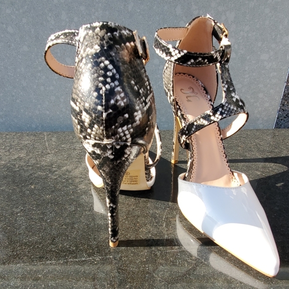 High heels - Picture 4 of 4